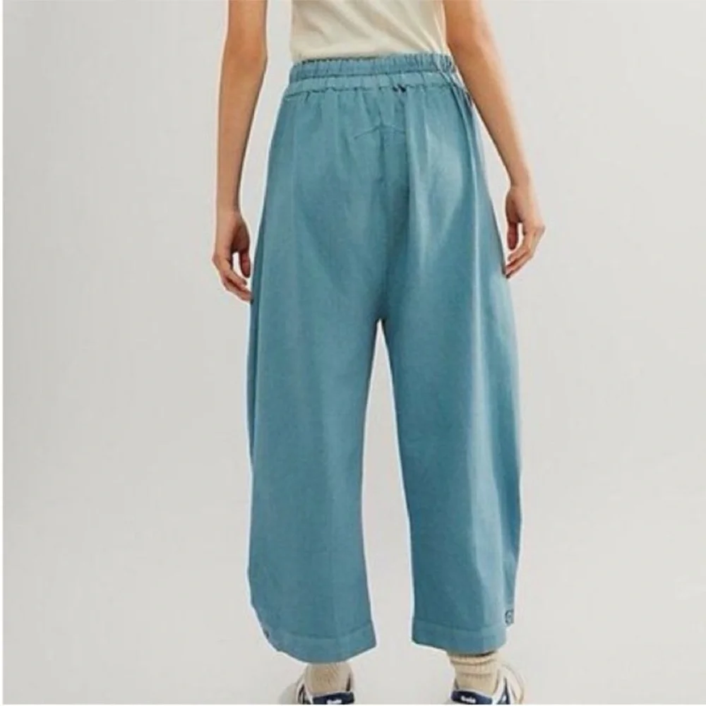 Free People Small Pants Cool Harbor Wide-Leg Trousers in blue zippered pockets - Picture 3 of 11